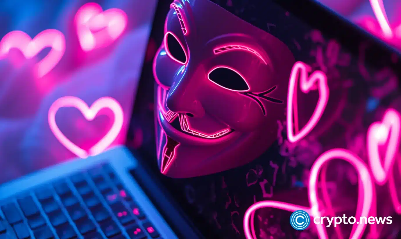 عاشق‌های جعلی و کلاهبرداری ۳.۳ میلیون دلاری از یک زن در هنگ‌کنگ!